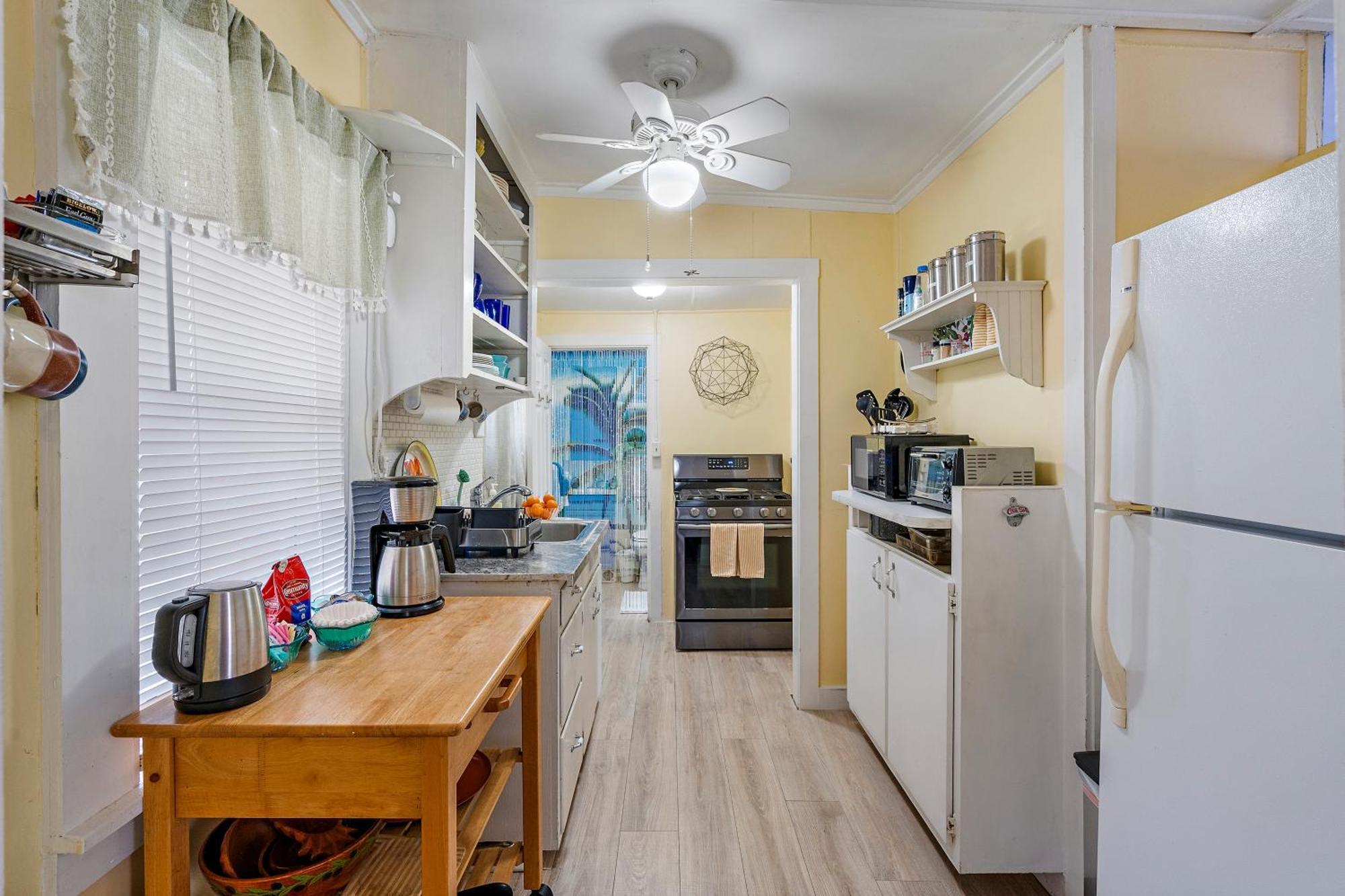 סיינט פיטרסברג Little Pineapple Cottage מראה חיצוני תמונה